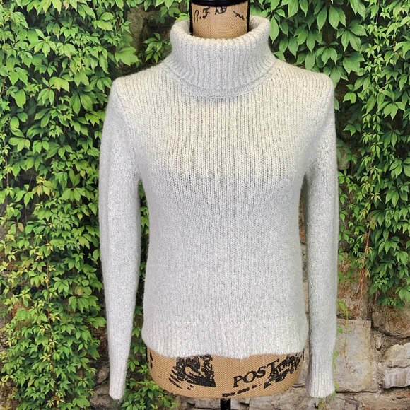 Brandy Melville Sweaters - BRANDY MELVILLE Cropped Wool Blend Turtleneck, M*